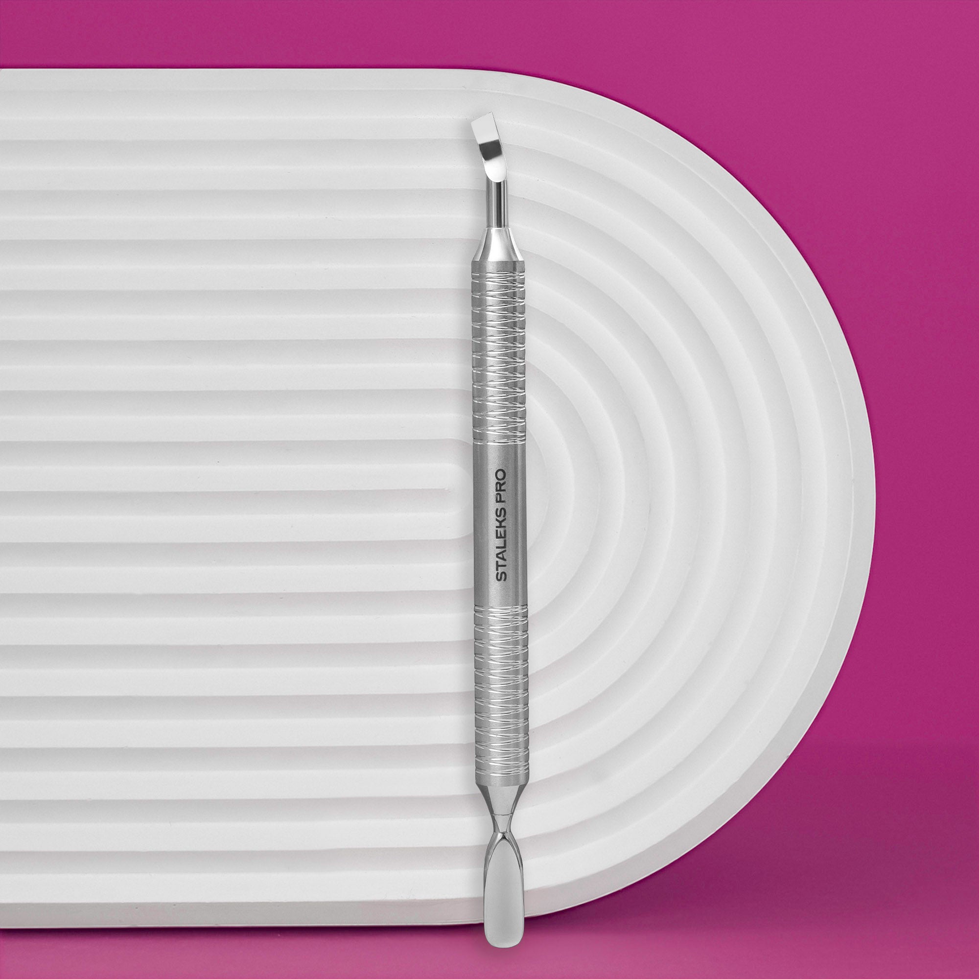 PE-100/4.2 Manicure pusher rounded pusher + blade bent